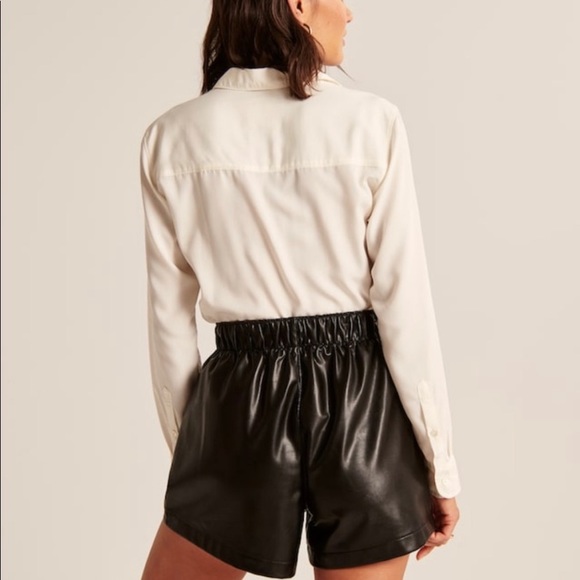 Abercrombie & Fitch Black Faux Leather Shorts - Picture 3 of 6